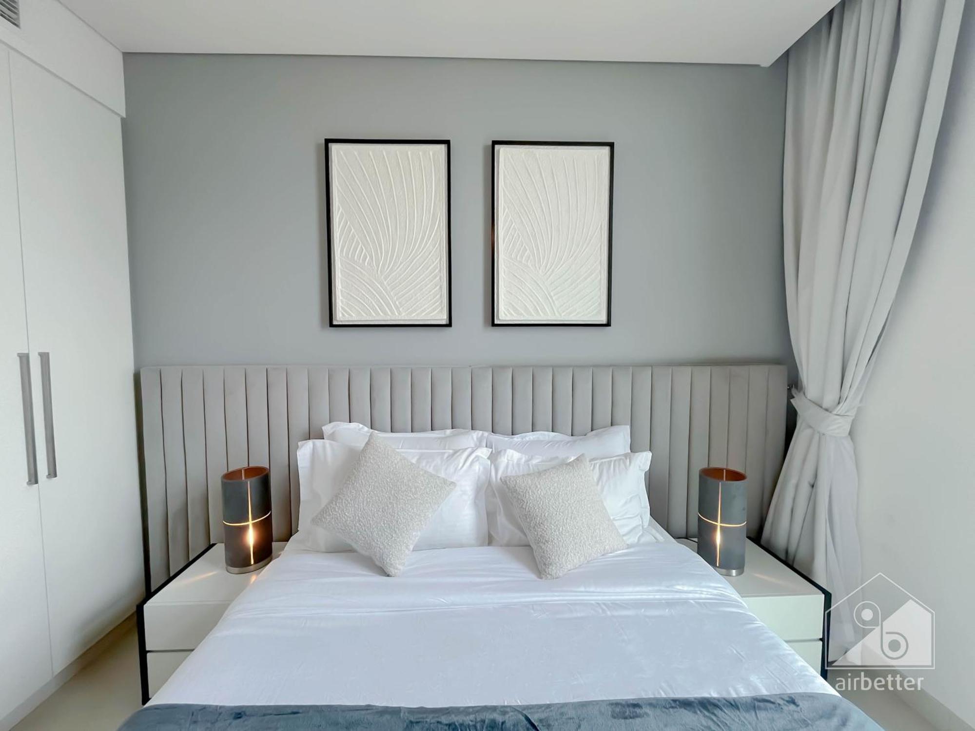 2br In Burj Crown L Pool Access & Views Appartement *